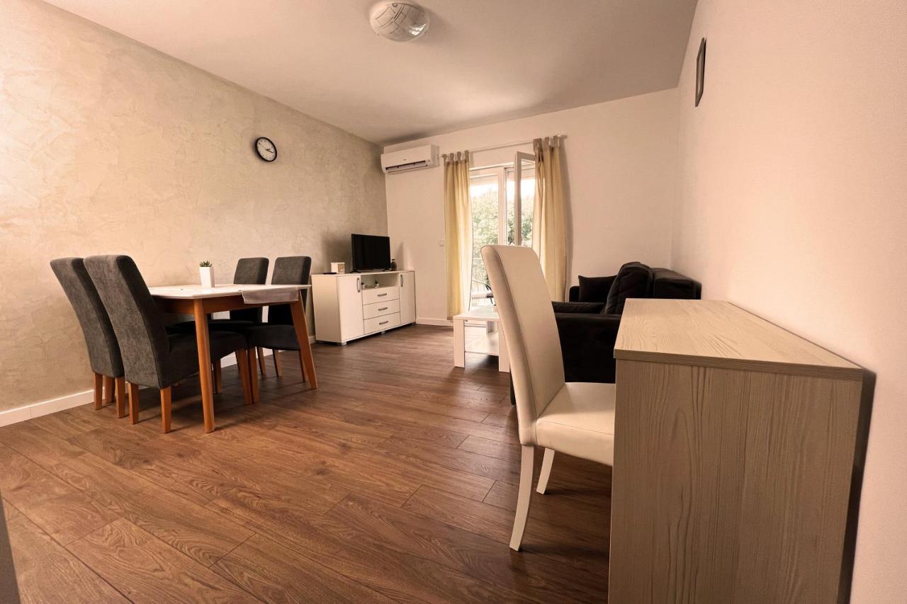Ferienwohnung Goran 2 Vrsar Exterior foto