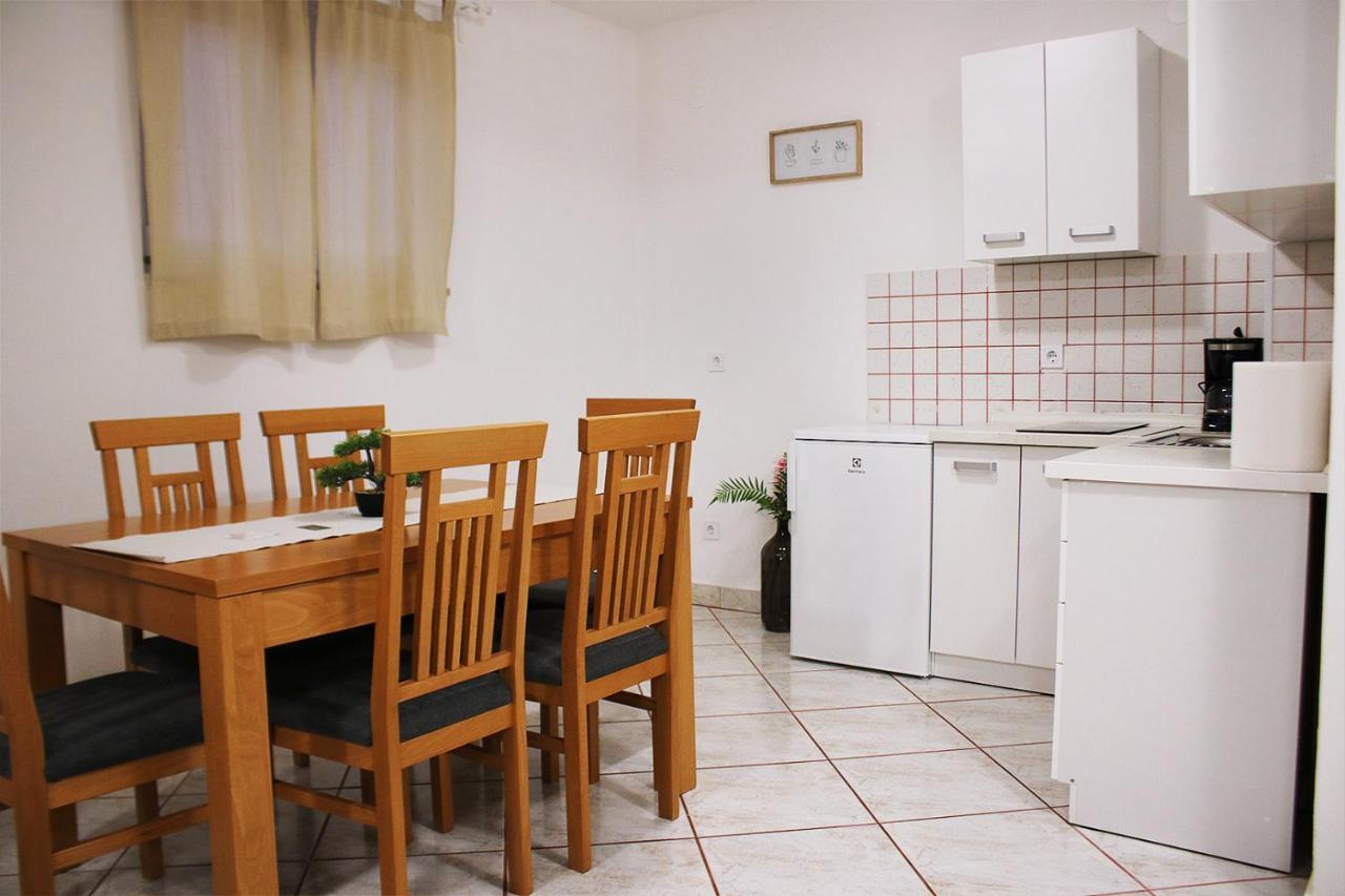 Ferienwohnung Goran 2 Vrsar Exterior foto